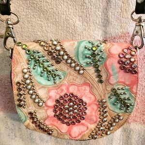 NWOT Kippys convertible crossbody/belt bag